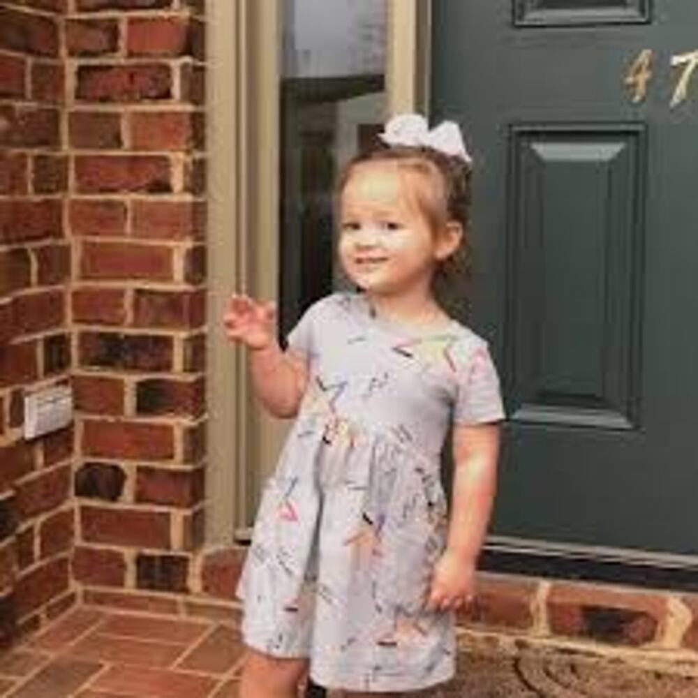 Gap girls star print dress size 3 NWT